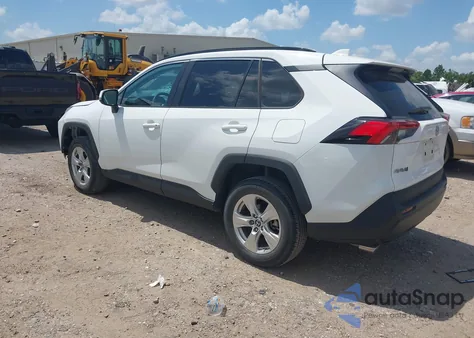 2021 Toyota Rav4 Xle z USA, uszkodzony, nr VIN 2T3W1RFV9MW173841